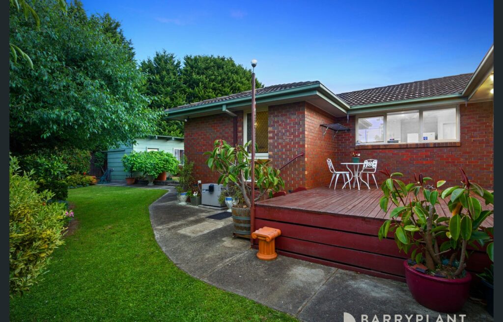 42 Stokes Road, Wantirna - SOLD
